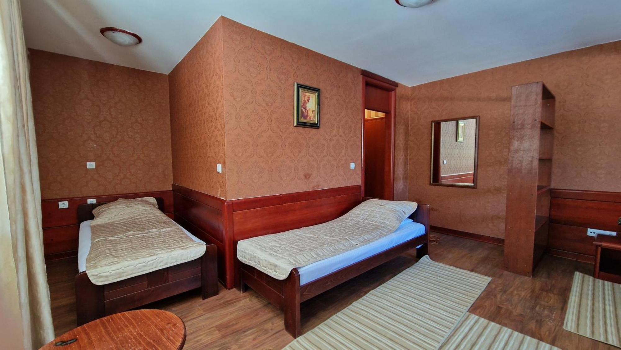 Vila Bob Divcibare Luaran gambar